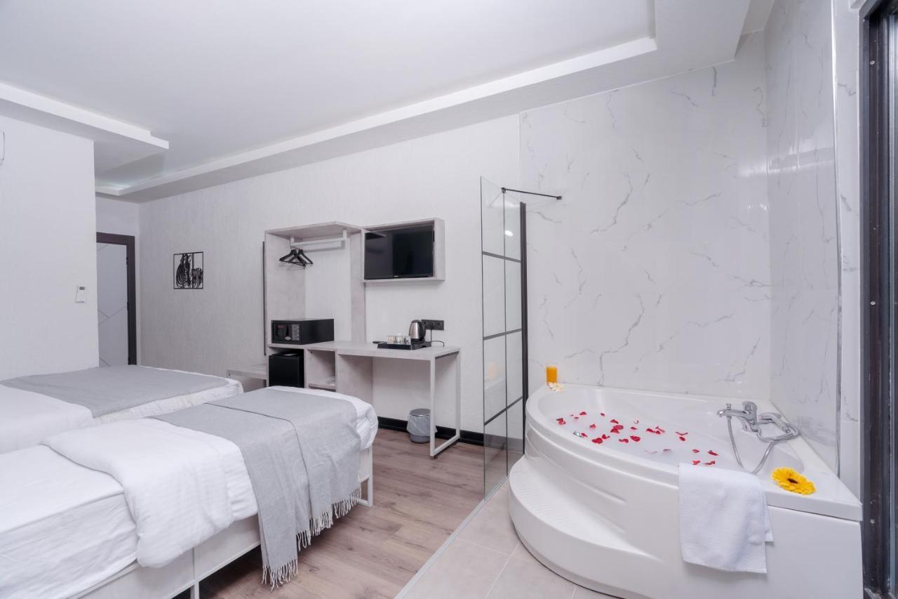 Melanj Airport Hotel Arnavutkoy Eksteriør billede